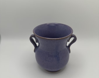 Decorative small vase: purple