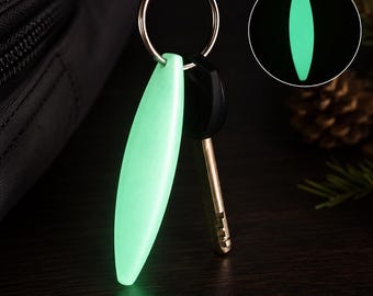 Glow in the dark Schlüsselanhänger - finden Ihre Schlüssel im Dunkeln - Schlüsselanhänger für Taschen & Schlüssel - ideal für Camping, Wandern und Reisen - Schlüsselanhänger Ring