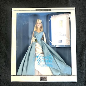 Vintage 2000 Barbie Collectibles Grand Entrance Collection