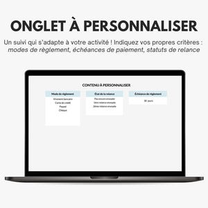 Puede incluir: Una pantalla de computadora port&aacute;til que muestra una pesta&ntilde;a personalizable para realizar un seguimiento de los pagos y los recordatorios. La pesta&ntilde;a tiene el t&iacute;tulo "ONGLET &Agrave; PERSONNALISER" e incluye secciones para "Mode de r&eacute;glement", "Etat de la relance" y "Ech&eacute;ance de r&eacute;glement".