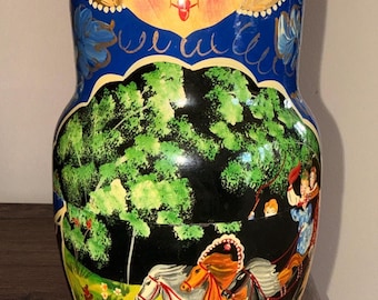 Traditional Russian nesting doll (Matryoshka) Signed 19 pieces total