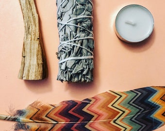 Mini Smudge Kit – White Sage, Palo Santo, Feather & Intention Candle