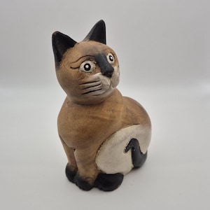 Cat Figurine - Folk Art Vintage, Hand Carved Wooden Statue