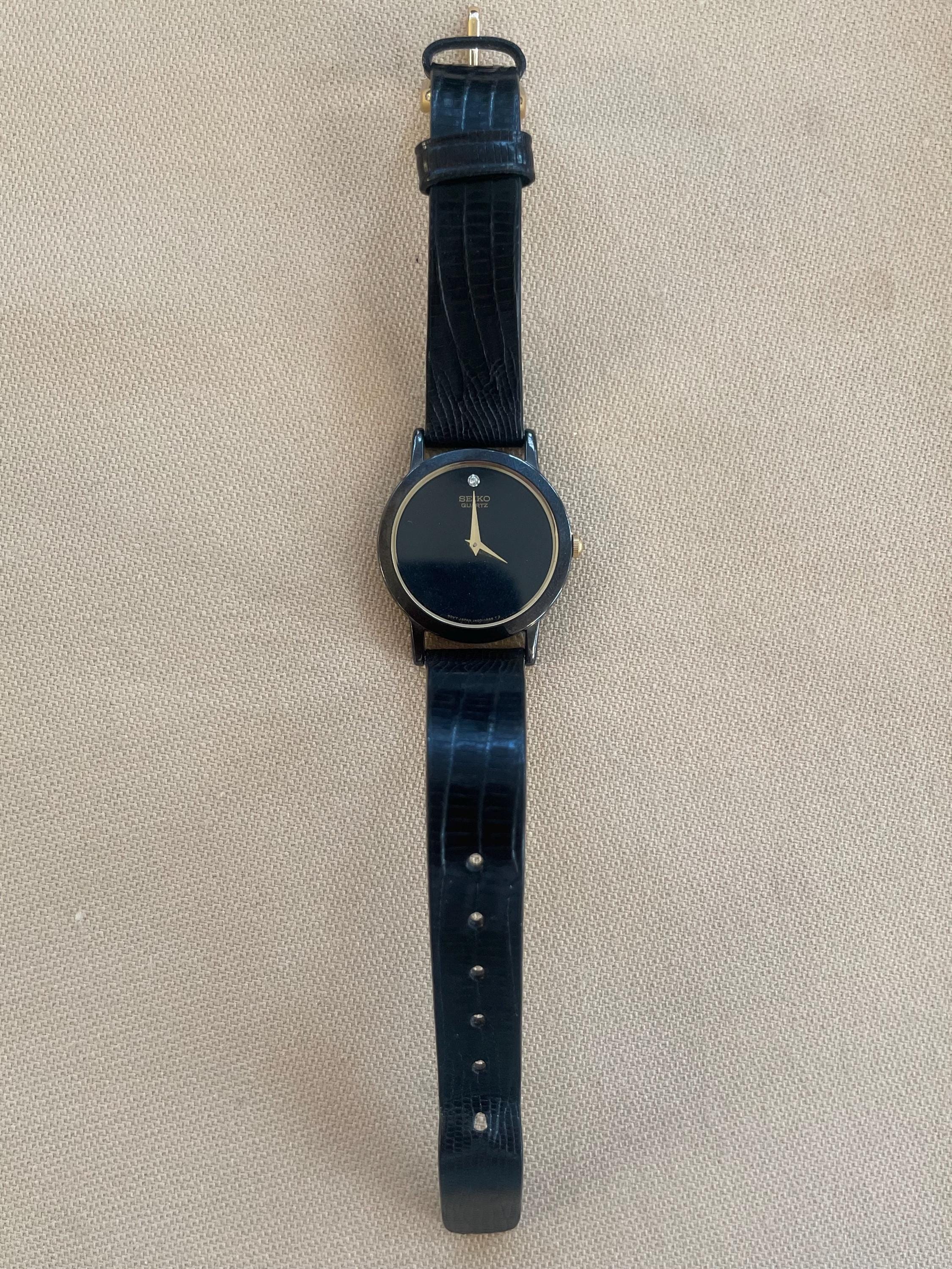 VINTAGE SEIKO セイコー ブラック 黒 腕時計 クォーツ Vintage Seiko Watch • Black & Gold Round Face - Etsy