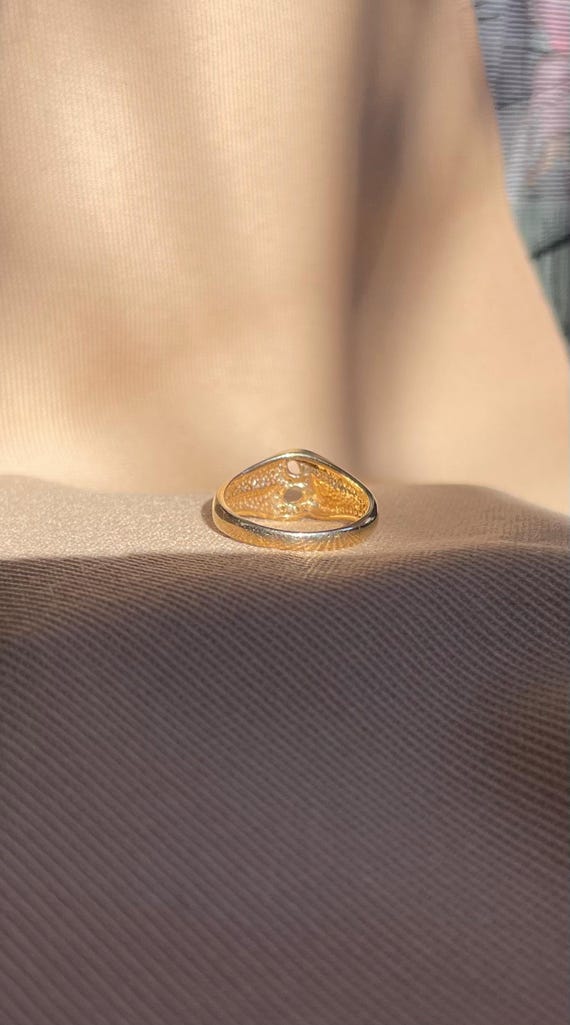 14k Gold “B” Initial Diamond Ring • Vintage Yello… - image 3