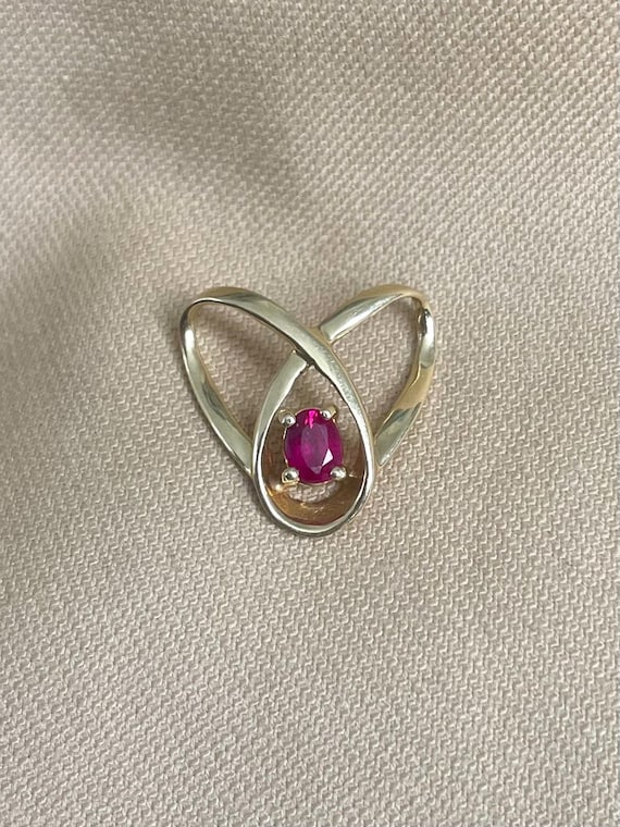 14k Gold Loop Pendant with Ruby • Vintage Oval Ru… - image 1