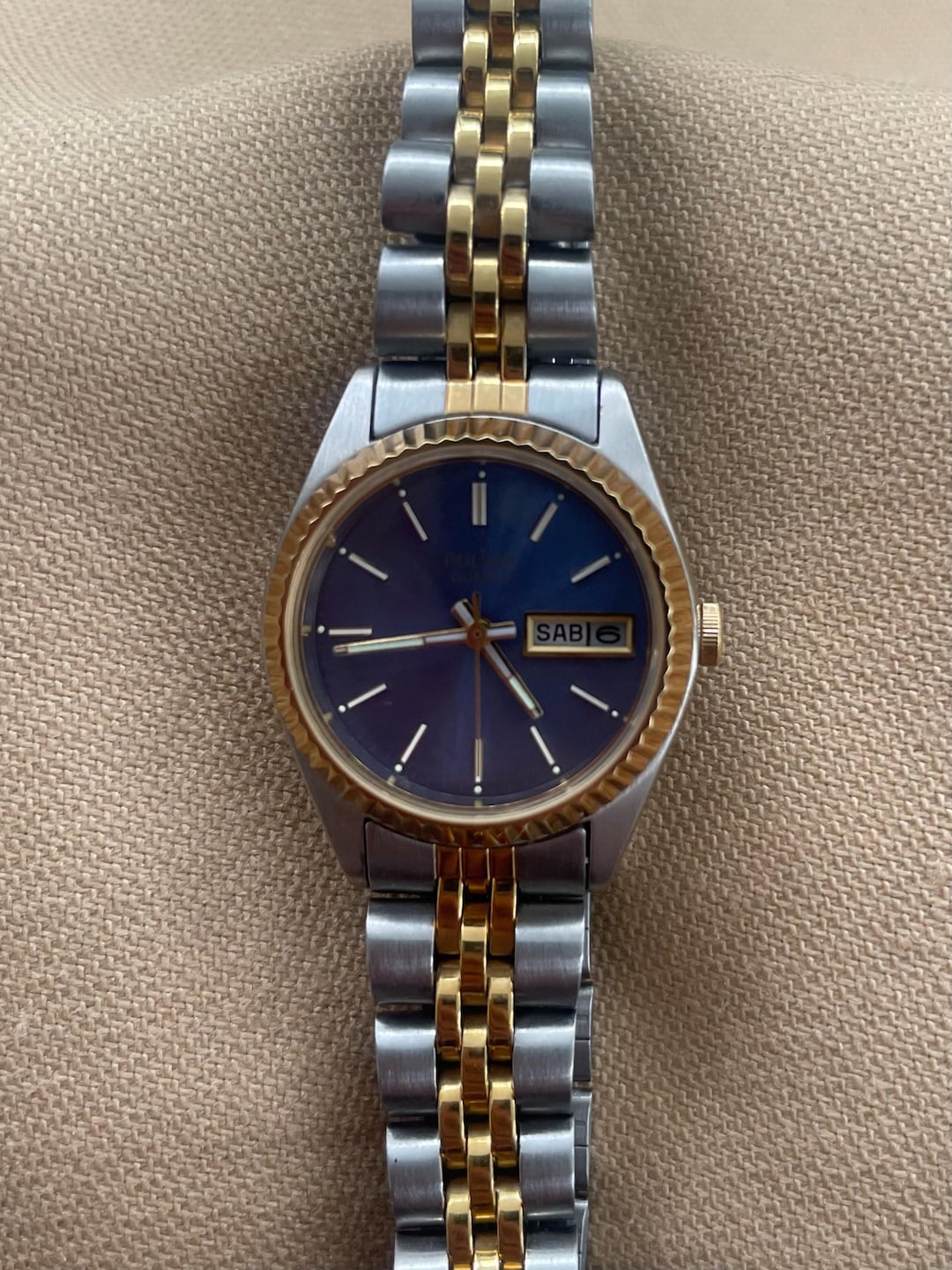 Vintage watch bundle you get a pulsar , 2 esq and seikos Pulsar by SEIKO Japan Qtz Mens 2-tone Watch Day/date NEW  main image 3