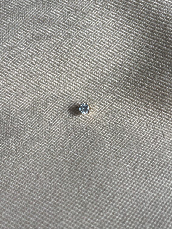 Single 14K Gold Solitaire Diamond Stud Earring