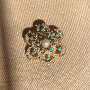 14k Gold Pearl & Turquoise Brooch Pendant • Vintage Flower Convertible • Seed Pearl Jewelry • Pearl and Turquoise Flower Pendant/Brooch