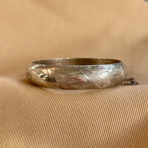 Sterling Silver Engraved Bangle Bracelet • Vintage Silver Cuff • Classic Sterling Silver Bracelet