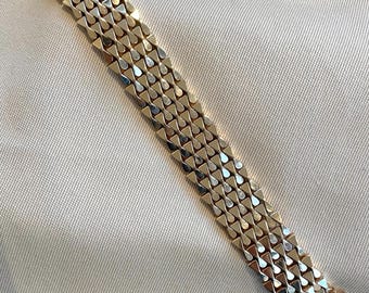 Vintage 18k Gold Fish Scale Bracelet • Statement Jewelry