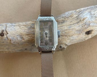 Vintage Waltham Blue Dial / France 7 Jewel Crystal Hand Winding