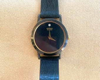 Seiko Mens Watch 18mm Black Gold Tone Diamonds Leather 5930-5409 Needs Battery Seiko Mens Watch 18mm Black Gold Tone Diamonds Leather 5930  main image 4