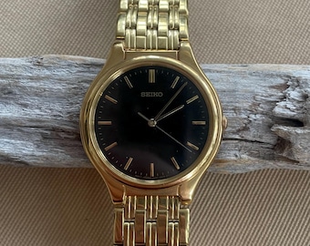 Vintage Seiko Watch • Gold & Black Round Face • Classic Water Resistant Seiko Timepiece