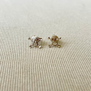 14k Gold Skull Earrings • Vintage Skull and Crossbones Studs • Edgy Gold Jewelry • Real 14k Pirate Earrings • Dainty Gothic Studs