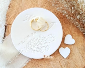 Coupelle porte alliances personnalisable en argile - Présentoir porte bagues - Fiançailles - Accessoire Mariage - Souvenir personnalisé