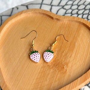 Strawberry Dangle Earrings, Pink Strawberry Earrings, Fruit Earrings, Gifts for Girls, Strawberry Lover Gifts, Affordable Gifts for Women