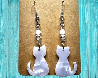 Pearl White Kitty Cat Earrings: Crystal Bead Cat Lover Jewelry