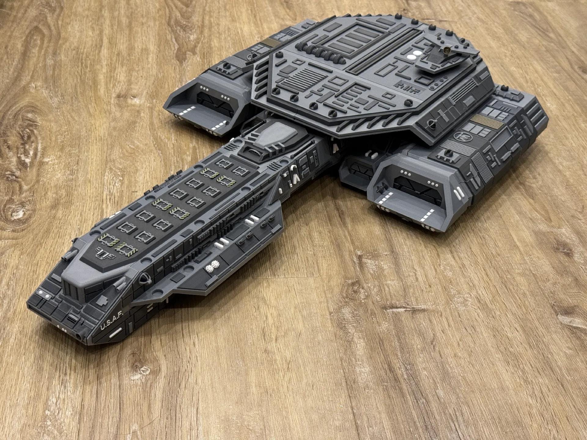 1:1000 BC-304 Mk2 Model Kit | 3D Printed Ship From Stargate 1:1000 BC-304 Mk2 Model Kit | 3D Printed Ship From Stargate