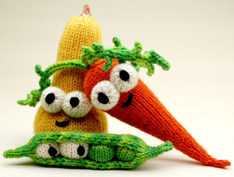 Don't Eat Your Veggies Amigurumi Knitting Pattern with Peas, Carrot, and Squash PDF Download image 1