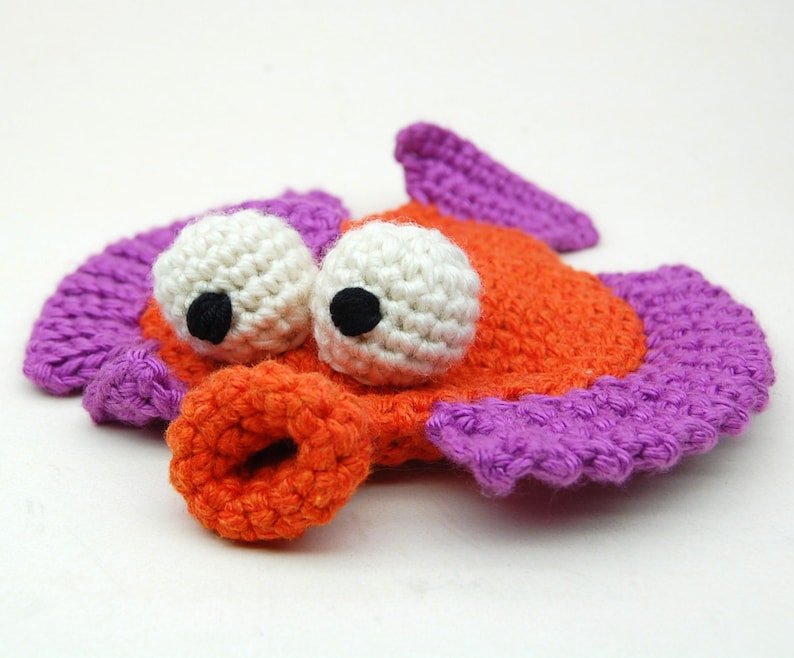 Crochet Flappy Flounder Amigurumi Plush Toy Pattern PDF Téléchargement numérique image 2