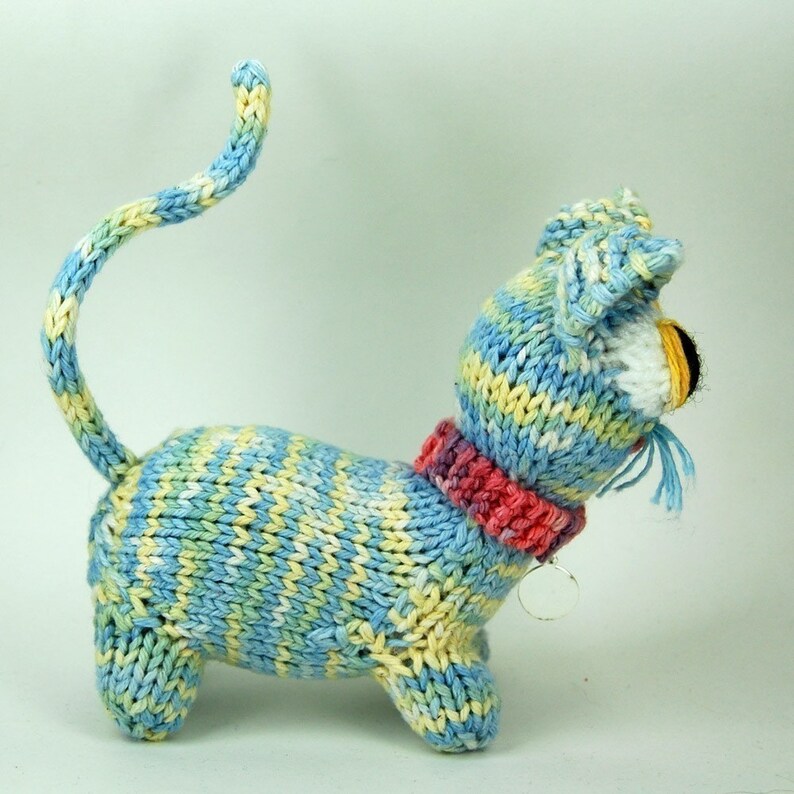 Telepathic Kitten Amigurumi Plush Toy Knitting Pattern PDF Digital Download image 5