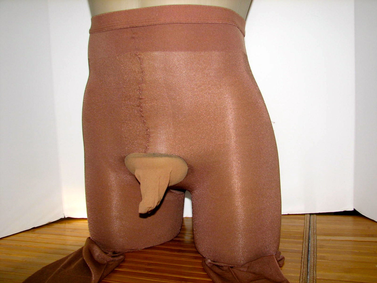 Hooters Girls High Gloss Peavey Tights 