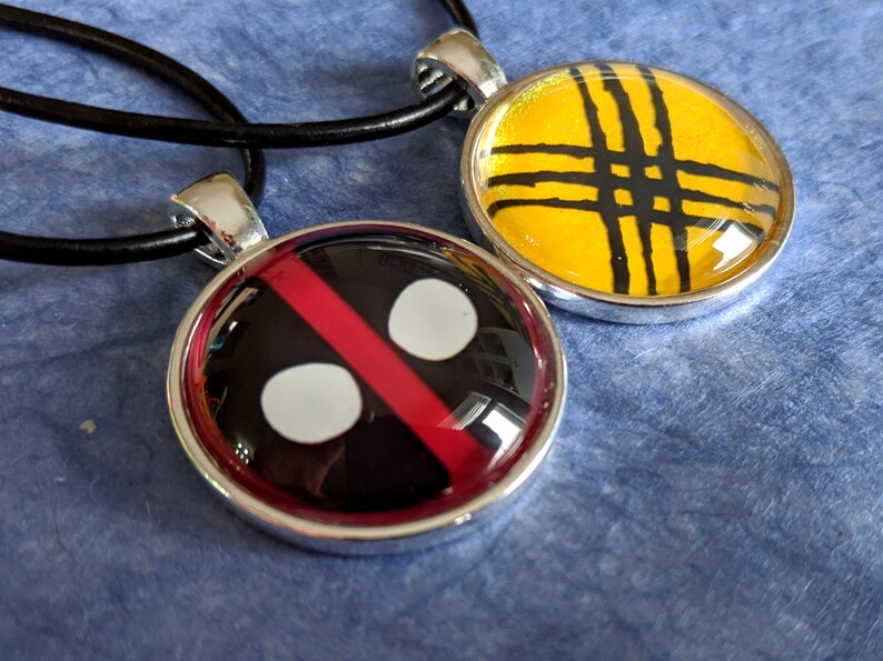 Deadpool Mask and Wolverine Claw Marks Friendship Necklace | Etsy