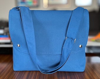 Canvas Messenger Bag, Customizable Lining, Laptop Crossbody Bag