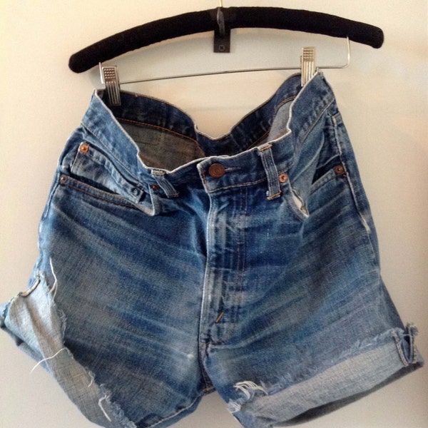 Vintage Levi 501's Cut Off's - Size 31