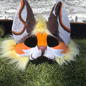 feline Quadrobics, therian, furry mask:3