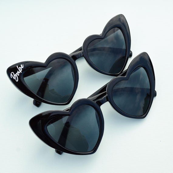 Gafas de sol negras con forma de corazón personalizadas, despedida
