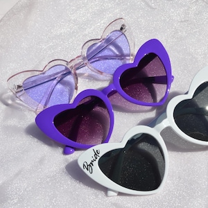 Kundenspezifische lila Herz-Sonnenbrille, Meerjungfrau-Sonnenbrille, Braut, um Gläser zu sein, Lavendel-Lila-Gläser