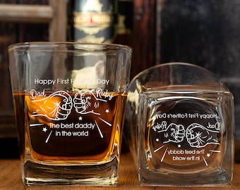Eerste vaderdagcadeau, gepersonaliseerd whiskyglas, vader en kinderen vuiststoot whiskyglas, beste vader ter wereld, gegraveerd whiskyglas