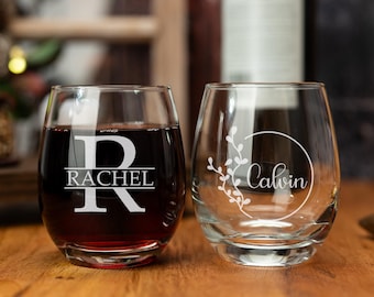 Personalized Wine Glass, Custom Logo Stemless Wine Glass Bulk, Engraved Wedding Wine Glass for Bridesmaid Gift Wine Glass for Women Birthday