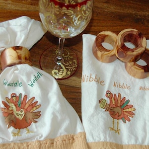 Napkin ring set - Cedar wood - 4 pc.set