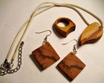 4 piece jewelry set made of exotic Marblewood