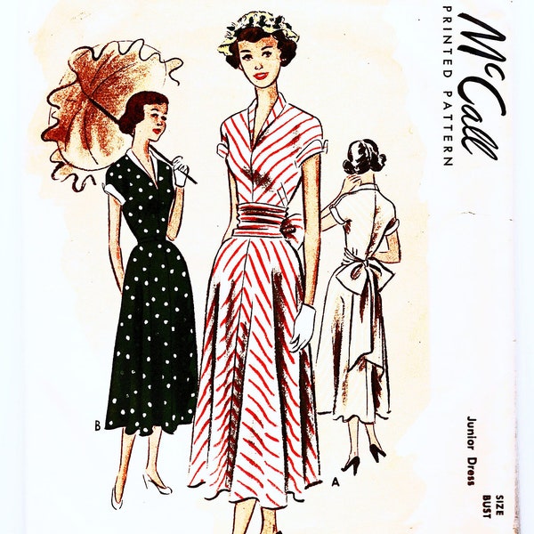 Vintage Pattern 1940s Dress V Neck Chevron Dress with Flare Skirt and Big Bow Sash 33 Bust