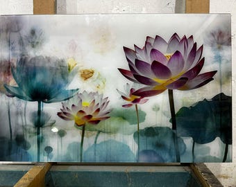 Aquarel lotusglaskunst aan de muur, rustig bloemendecor, zenbotanische glasprint, sereen, op de natuur geïnspireerd huisaccent