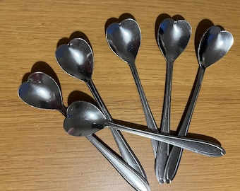 Silver Hamster Heart Spoon - Forage Spoon