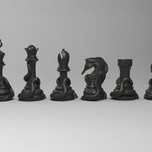 Marine Chess Set – Octopus & Sea Creature Themed Chess Pieces – Nautical Ocean-Inspired Board Game