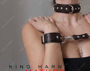 Collar de cuero para mujer con correa, esposas de cuero, gargantilla de motociclista, gargantilla con anilla en D, collar sub, gargantilla genial, regalo de Halloween, gargantilla personalizada,