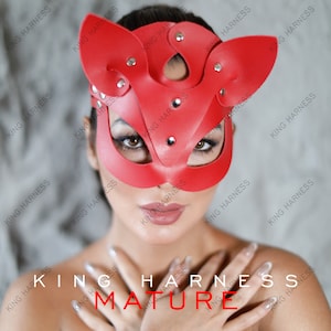 Leather Cat Mask, Costume Parties, Masquerade Balls, Cosplay, Therian Mask, CircusMask, CatThemed, Cat Head Mask, Harness Costume,