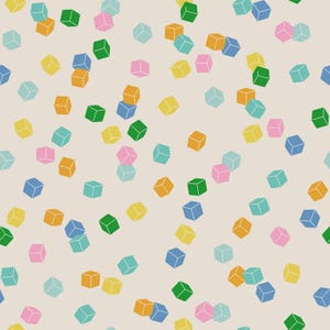 Op de afbeelding: Een naadloos patroon met kleine, driedimensionale kubussen verspreid over een lichtbeige achtergrond. De kubussen zijn uitgevoerd in verschillende effen kleuren, waaronder geel, groen, blauw, roze en turquoise, elk met een eenvoudige omtrek.