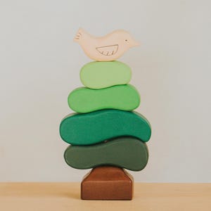 Wooden Bird & Tree Stacking Toy | Montessori Stacking Rings | Educational Wooden Pyramid Toy | Handmade Nature Toy for Kids, Waldorf Toy
