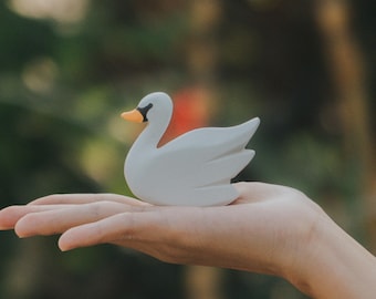 Wooden Swan Toy, Handcrafted  Wooden Swan Figurine, Waldorf Wooden Toy, Wooden Handmade Birds, Baby Shower, Handmade Eco-Friendly Toy Gifts