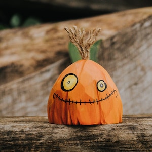 Wooden Pumpkin Toy Set, Handmade Halloween Decor, Waldorf Pumpkin, Wooden Halloween Figurines, Waldorf Halloween Toy, Table or Shelf Display
