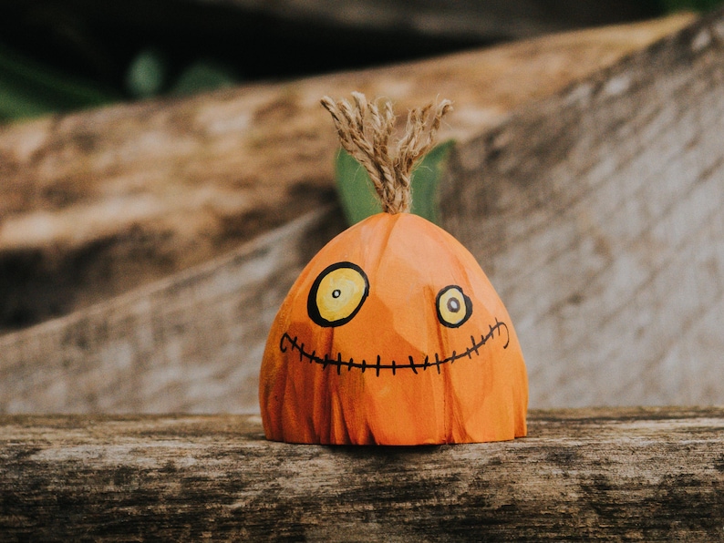 Wooden Pumpkin Toy Set, Handmade Halloween Decor, Waldorf Pumpkin, Wooden Halloween Figurines, Waldorf Halloween Toy, Table or Shelf Display