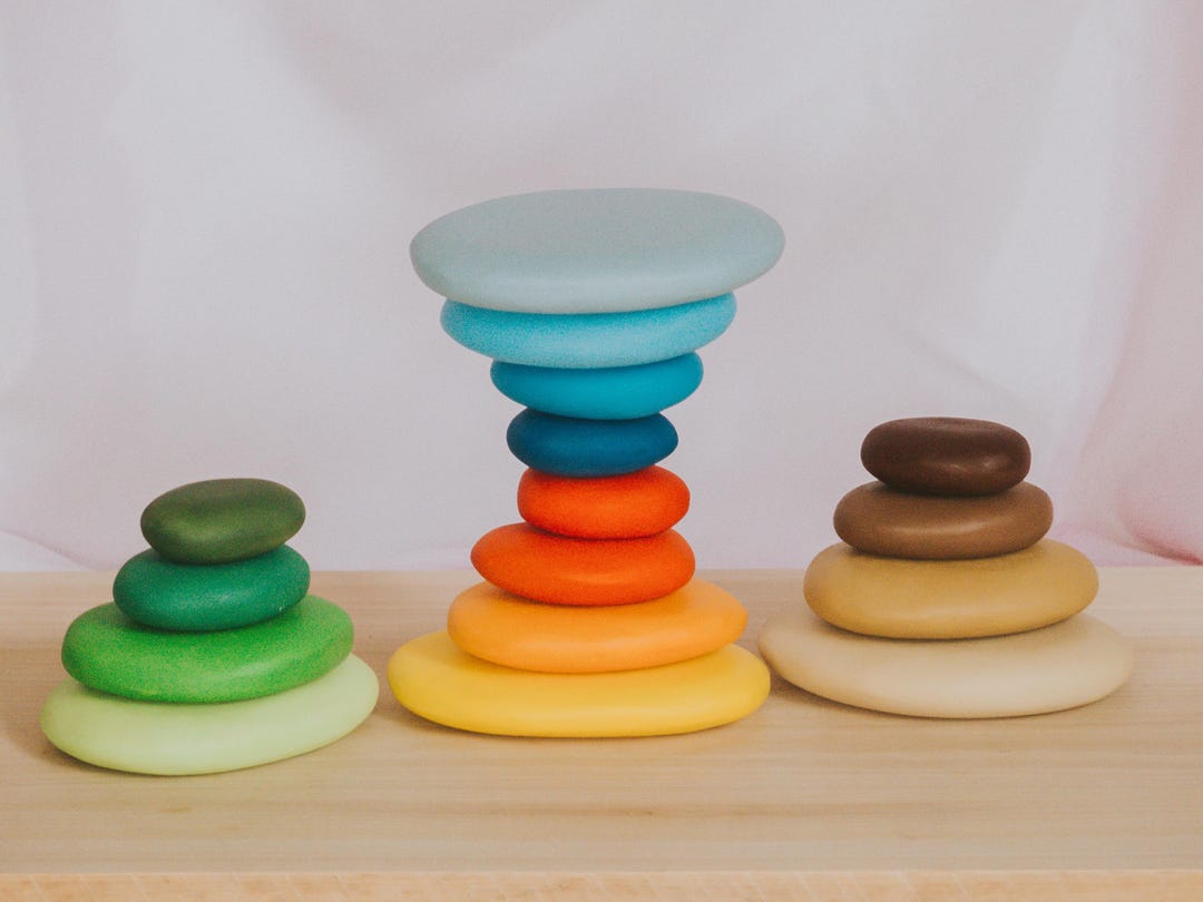 Set di ciottoli impilabili, giocattoli Waldorf, gioco aperto, pietra di