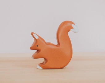 Wooden Squirrel Toy, Waldorf Squirrel, Handmade Wooden Animal, Montessori toys, Wild animal, Waldorf Wooden Figurine Toy, Kids Gift